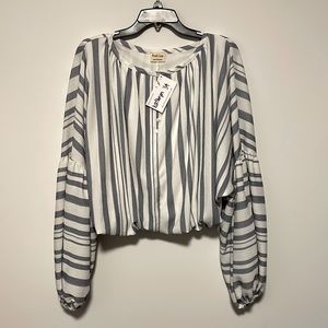 BNWT Long Sleeve Flowy Top